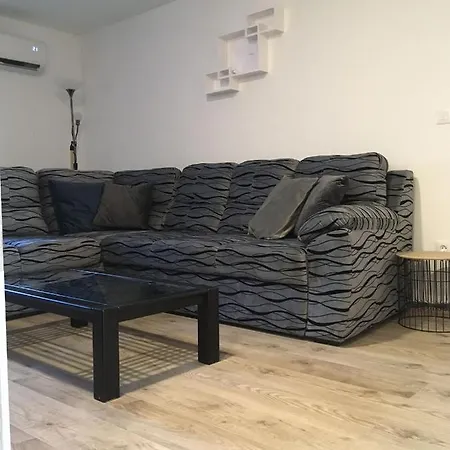 Art De Lux Apartment